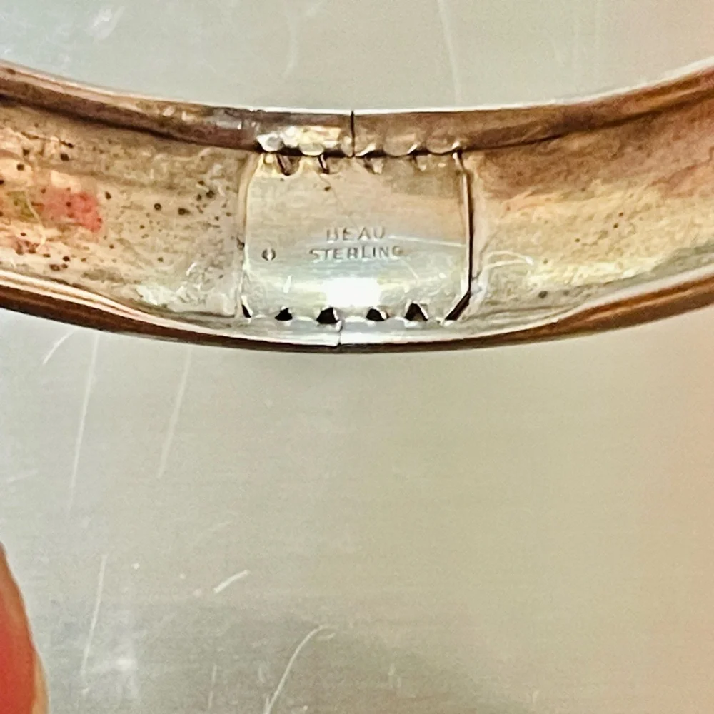 Vtg Beau American Sterling Silver Engraved Bangle Bracelet - 13g, Size 6-7”